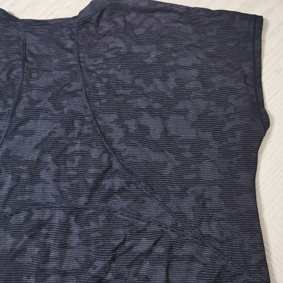 Lululemon Miles Ahead Short Sleeve (Camo) - Picture 10 of 16